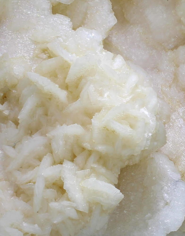 Manganoan Calcite