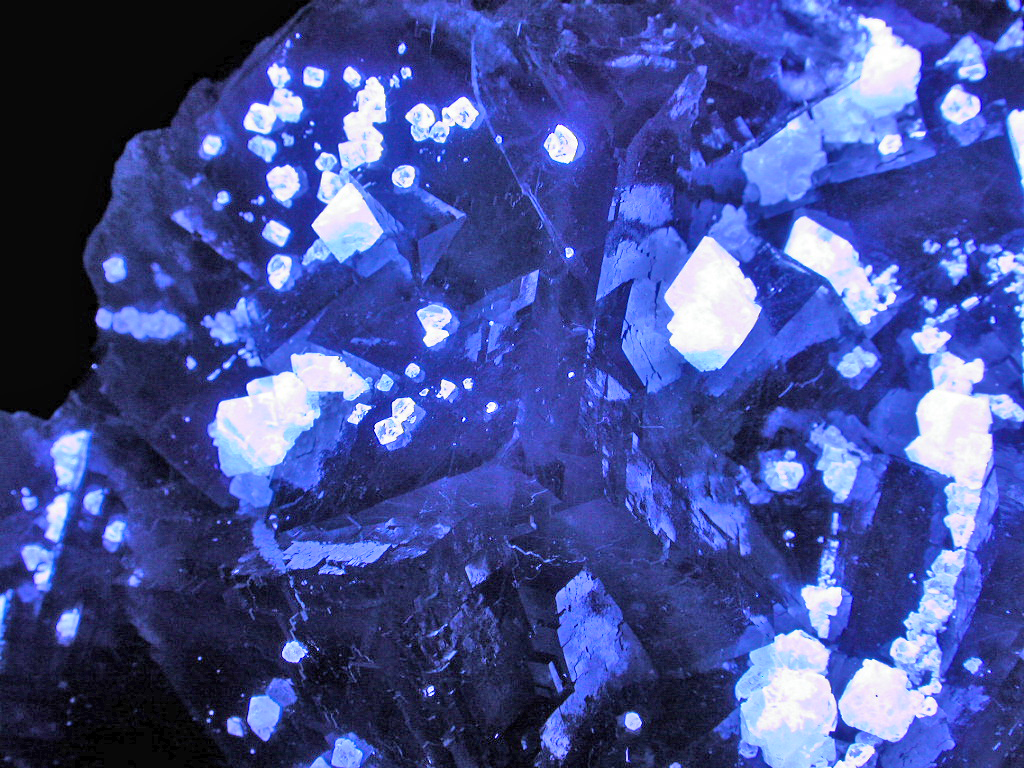 Fluorite & Scheelite