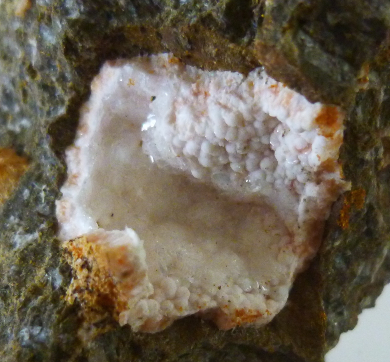 Reticulite & Epistilbite