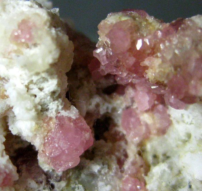 Manganoan Grossular Garnet