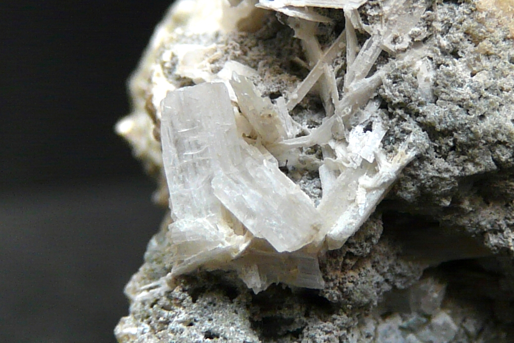 Latiumite