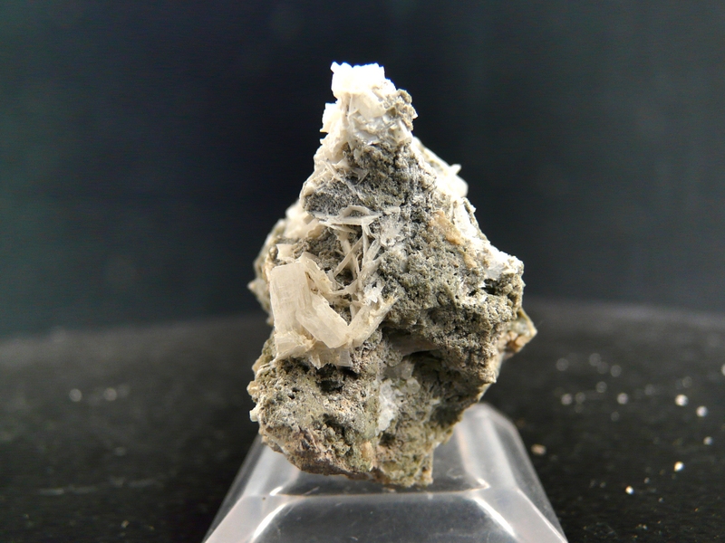 Latiumite