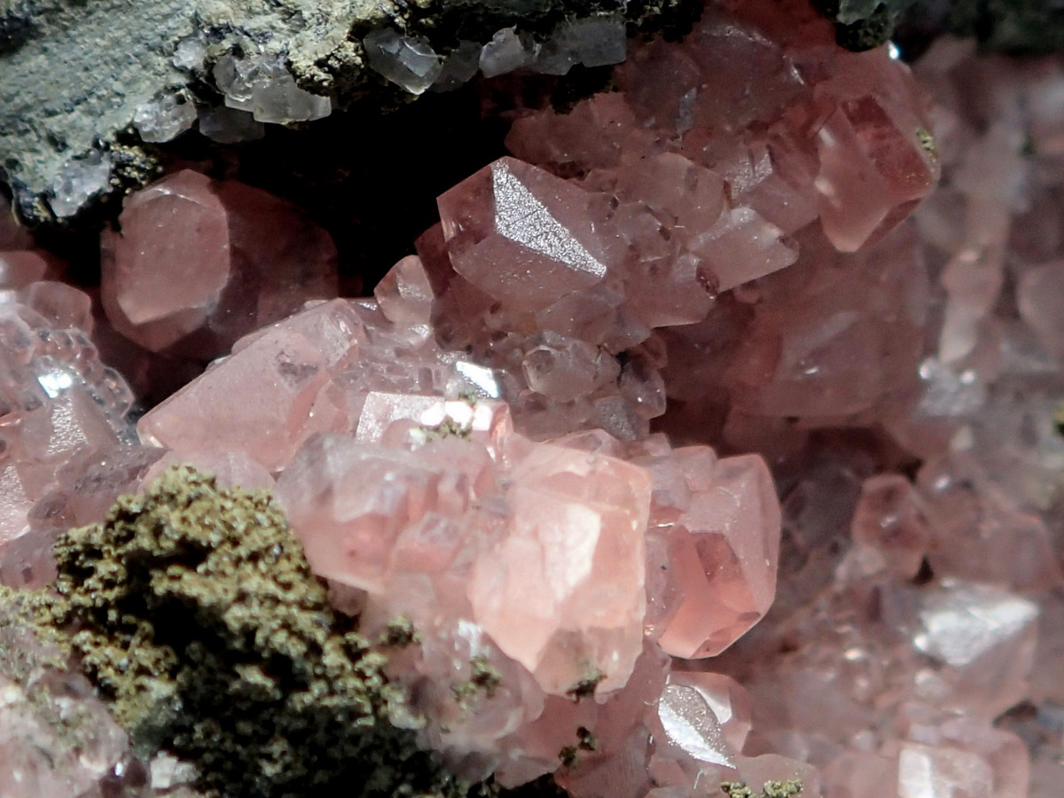 Cobaltoan Smithsonite
