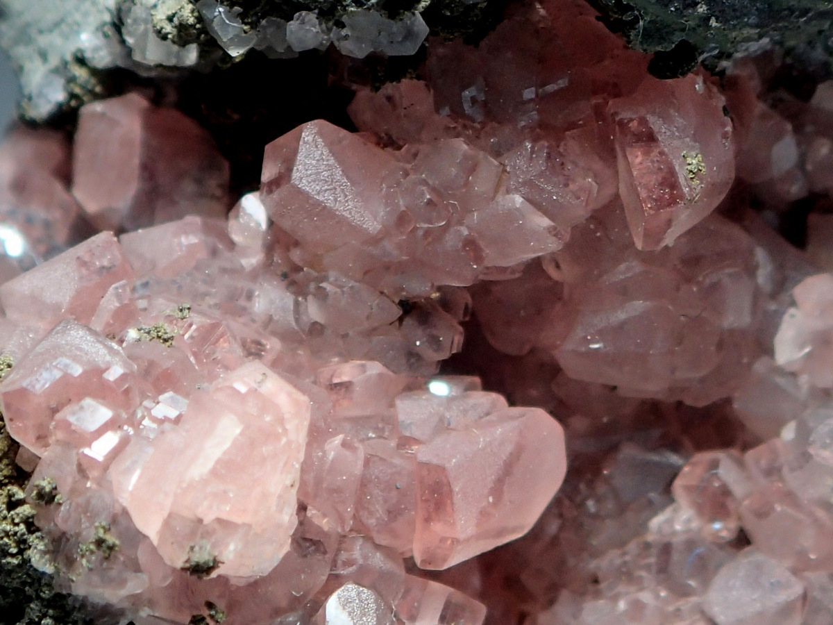 Cobaltoan Smithsonite