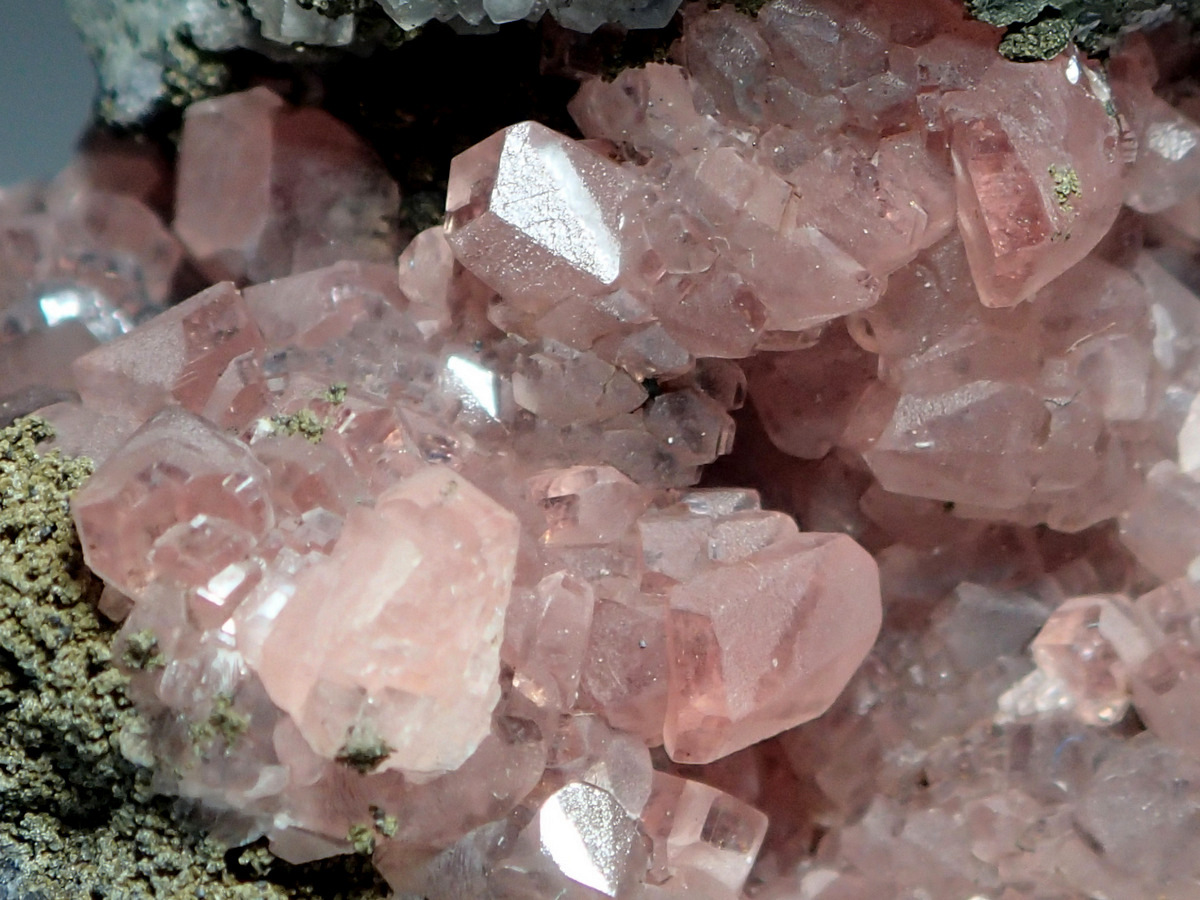 Cobaltoan Smithsonite