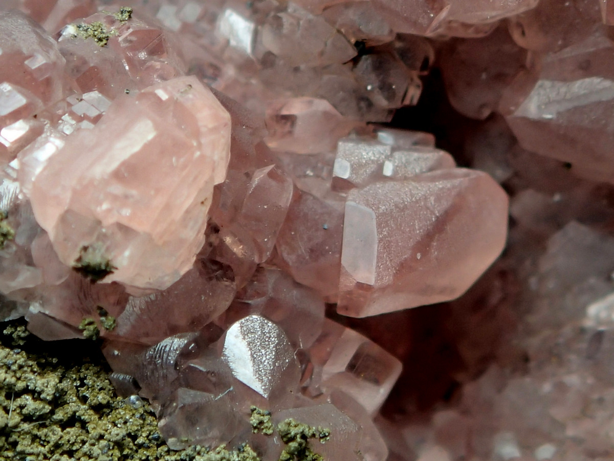 Cobaltoan Smithsonite