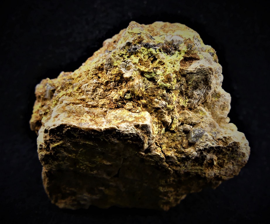 Dewindtite
