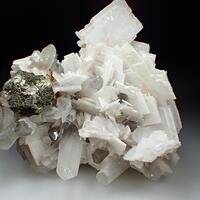 Baryte Quartz & Pyrite