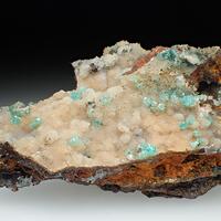 Cuprian Adamite & Smithsonite