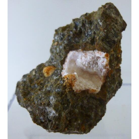 Reticulite & Epistilbite