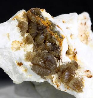 Photos: Beige Demimorphite?